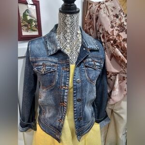 CHI OLE Women's Blue Washed Denim Jacket - Casual